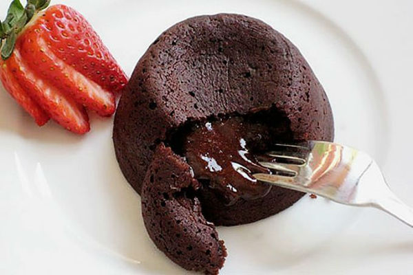 No hornee la torta de lava fundida