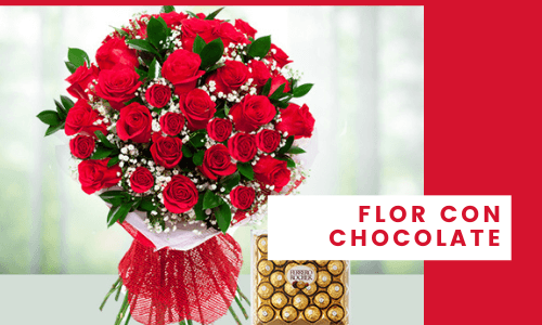 Rosas rojas junto con bombones