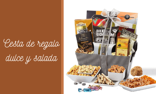 Cesta de regalos dulces y salados